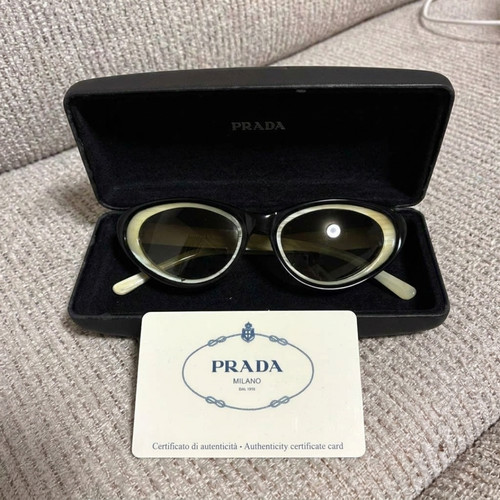 Prada 27os minimal baroque - minimal,
