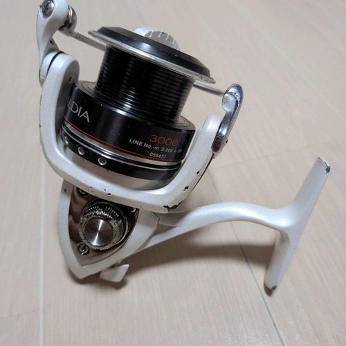 Daiwa caldia 3000 spinning - 09,