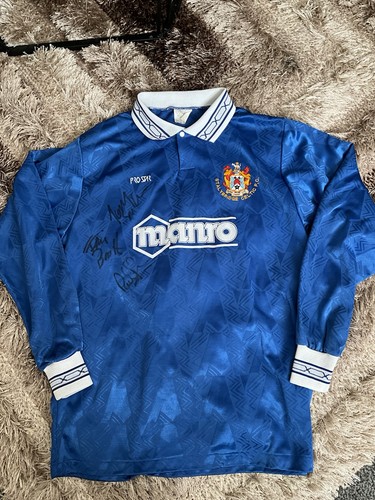 Signed 1992 stalybridge - 1992/93,