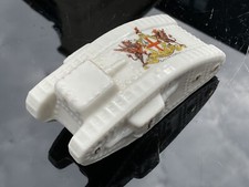 ARCADIAN CRESTED CREST WARE