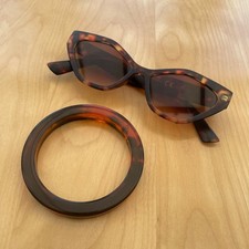 1950s style Tortoise shell Cat Eyes Sunglasses by Rayflector  London