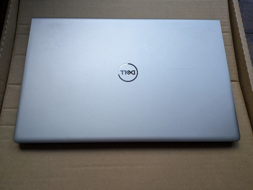 Dell inspiron 3520 1235u - 15, i5-1235u