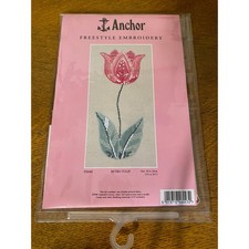 Vintage Anchor Retro Tulip
