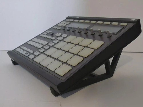 Native instruments maschine - instruments,