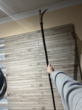 NATIVE AMERICAN INDIAN : WALKING STICK WITH DEER ANTLER  HANDLE