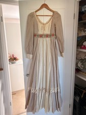 Vintage 70s Gunne Sax Cottage