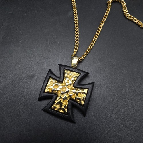 Black gold tone maltese cross - black,