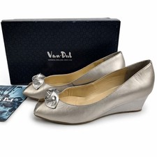 Van Dal Manila Nougat Leather