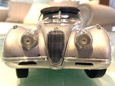 STUPENDOUS NEW1:24 1952 Jaguar