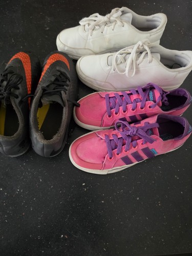 Pairs women trainers bundle - 3,