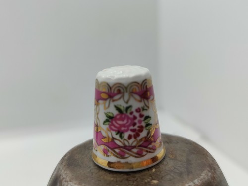 Sewing thimble bone china - china, by