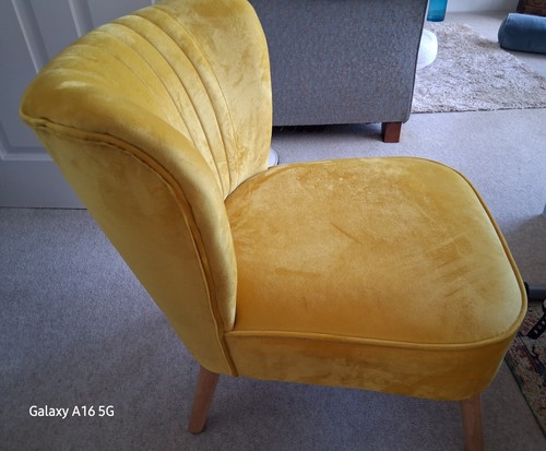 Yellow homebase velvet chair - yellow,