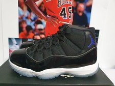 Nike AIR JORDAN 11 RETRO SPACE