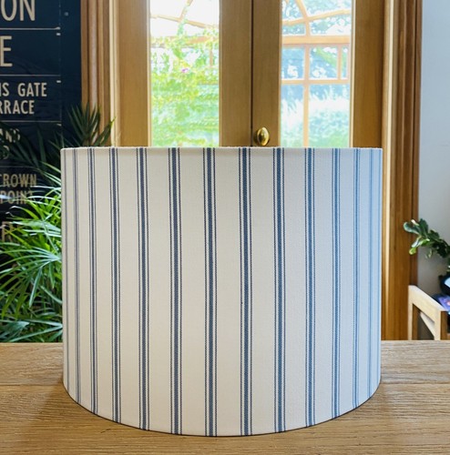 Handmade lampshade laura - handmade, in
