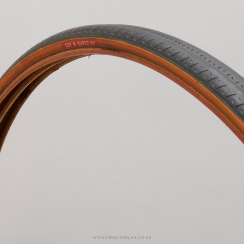 Cst super black - black/gum, tyres