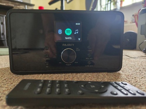 Internet radio with - dab+, 100