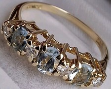 18ct gold aquamarine diamond - gold,