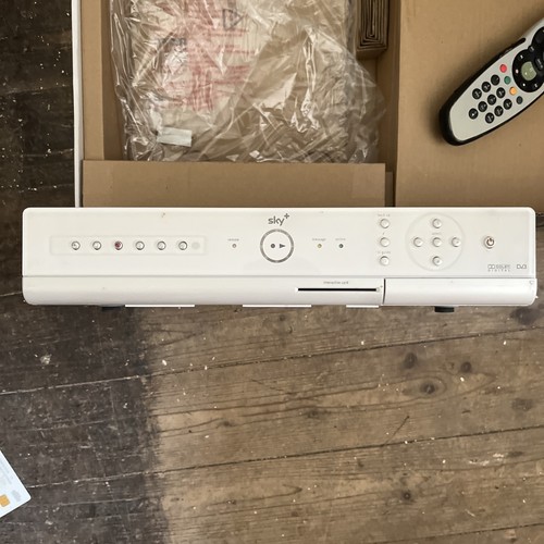 Sky plus box amstrad - plus,