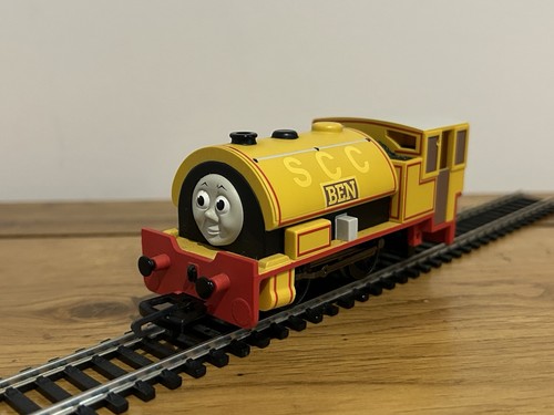 Hornby gauge 0 thomas - hornby,