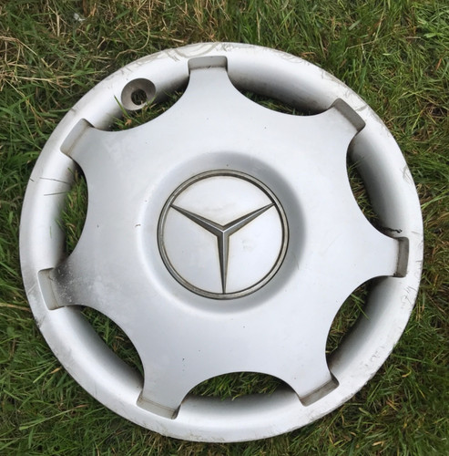 Mercedes w140 wheel cover - mercedes,