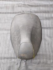 Yamaha aerox yq50 seat - yamaha,