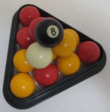 Snooker/ Pool Balls Red Yellow