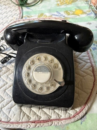 Rotary dial black telephone - black,