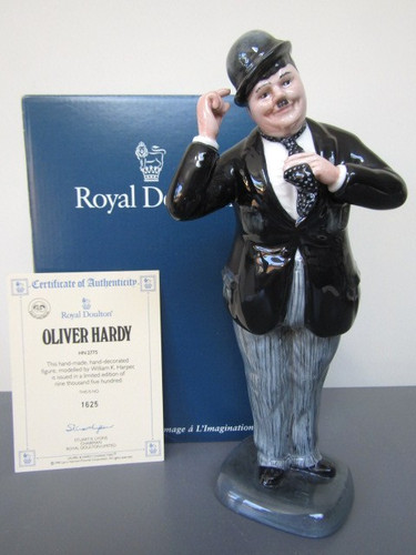 Royal doulton oliver - royal,