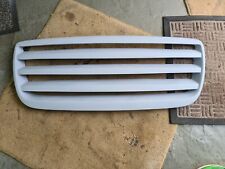 Hyundai Santa Fe badgeless grill - fits models 2006 to 2011