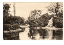 Yorkshire. Middlesbrough. The Lake, Albert Park. Raphael Tuck. Posted.