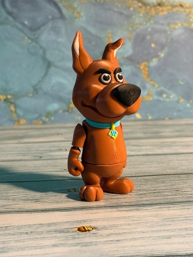 Mystery solving great - dane, pup