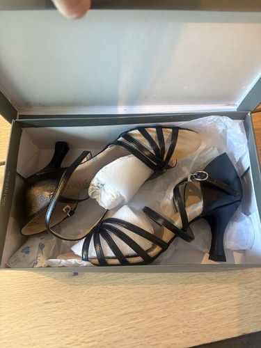 Capezio sara satin ballroom - capezio,