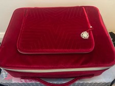 ESTEE LAUDER Red velvet MAKE