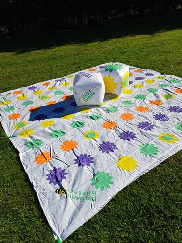 Giant lawn get knotted - giant,