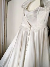 Charlotte Balbier Wedding Dress sequence bodice size 12 new ex display.