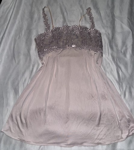 Vintage y2k pale - pink, lace