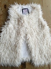 Gorgeous Girls Shaggy Jvory Gilet, Age 8- 9 Years