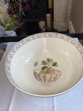 Wedgewood, Sarah's Garden Large Salad Serving Bowl/Fruit Bowl - approx 12"Green