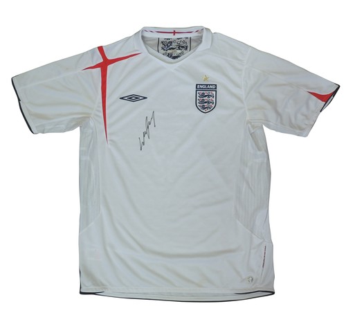 Wayne rooney autograph - wayne,