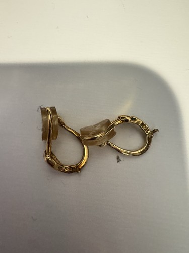 750 earrings hooks - 750, scrap