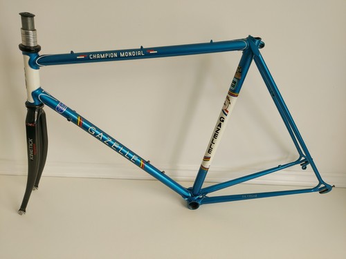 Gazelle champion mondial - champion,