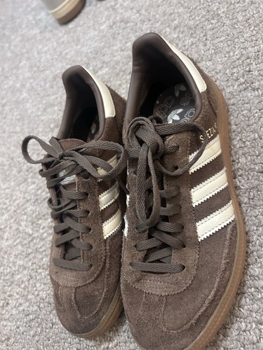 Women adidas handball - women’s,