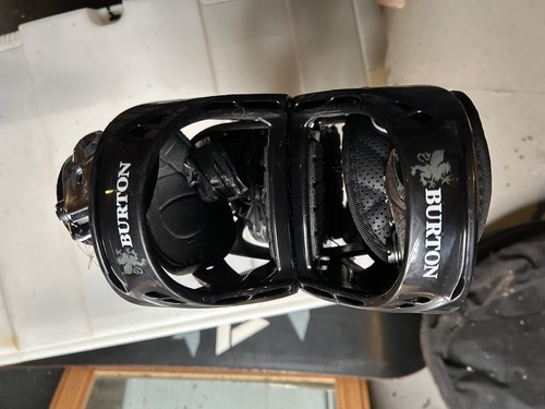 Burton black female custom - burton,