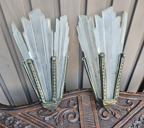 Pair art deco bronze - , glass