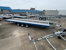 Flatbed Car Transporter