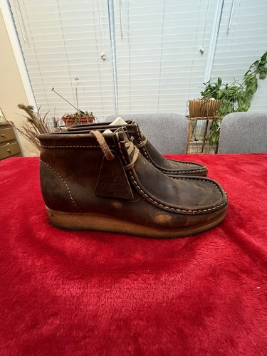 Clarks mens wallabee beeswax - clarks,