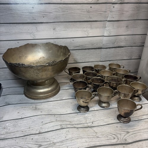Beautiful vintage nickle - beautiful,