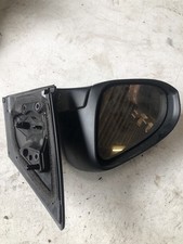 TOYOTA AURIS 018 ESTATE1.8L HYBRID ELECTRIC  RHS,DRIVER WING MIRROR E11026983