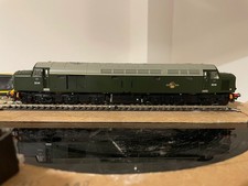 OO Gauge Bachmann Class 40