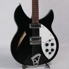 Rickenbacker 330 Matte Black
